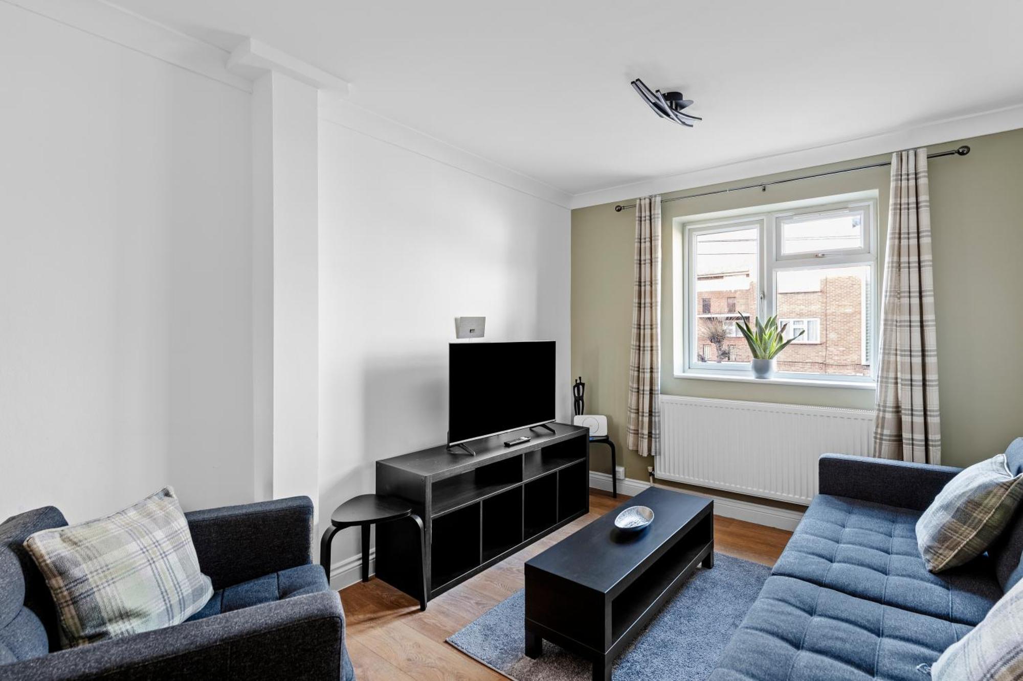 Cosy 2 Bedroom Flat In East Ham, Close To Excel Londyn Zewnętrze zdjęcie